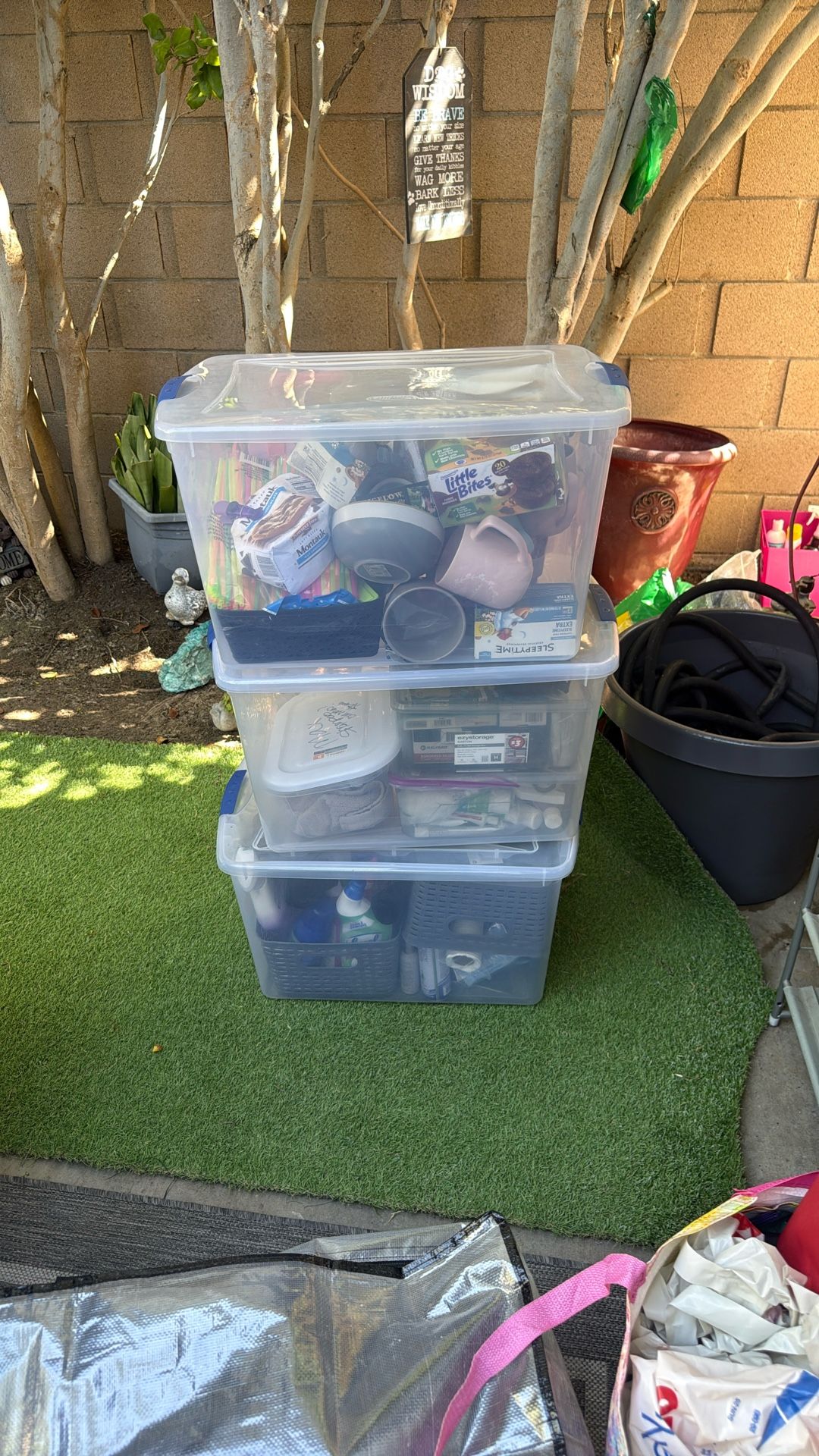 STORAGE CLEAR CONTAINERS/BAGS /W/HANDLES