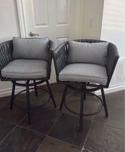 Bar Stools with Cushions – Set of 2