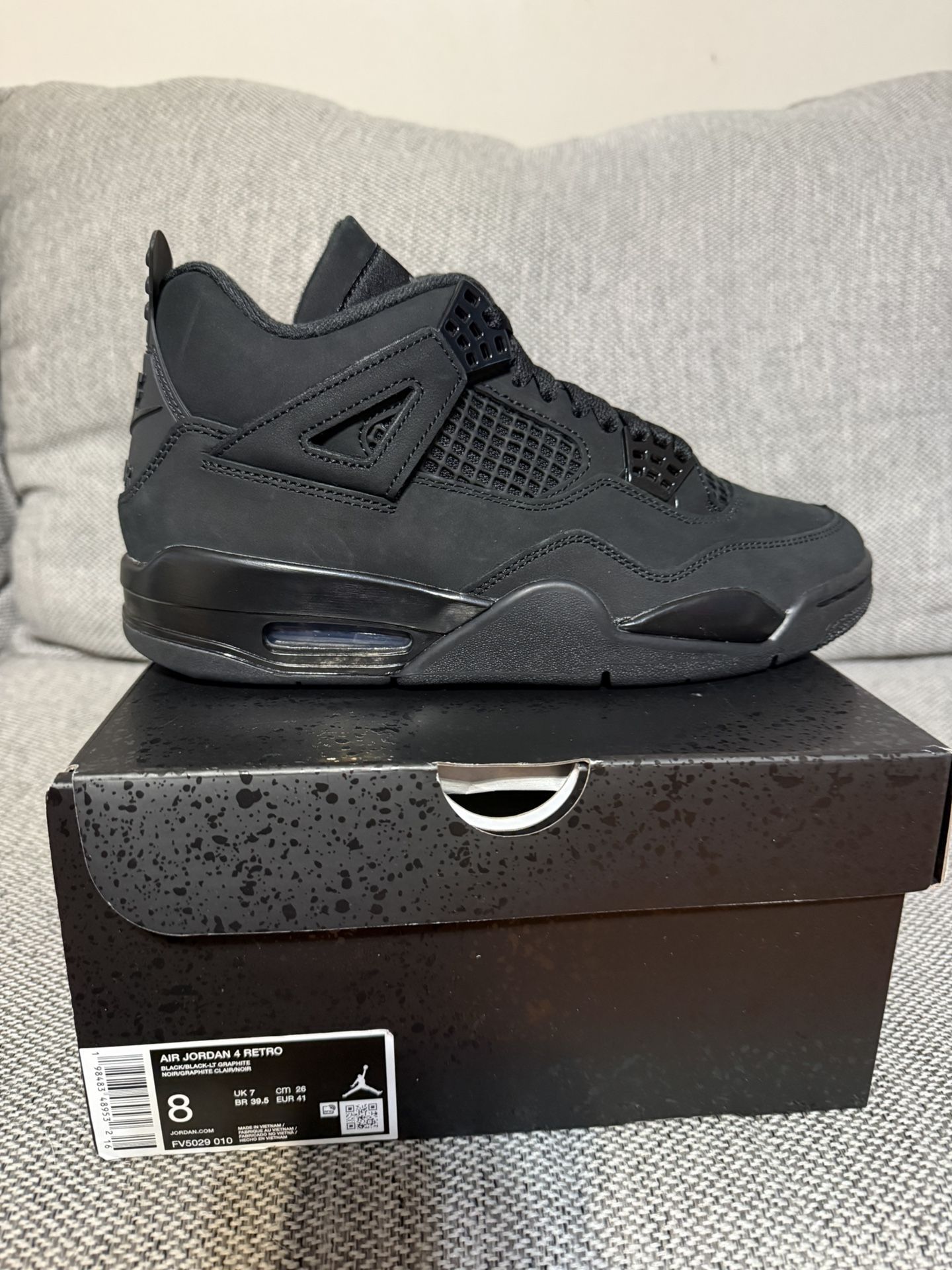 Jordan Retro 4 Black Cat Size 8