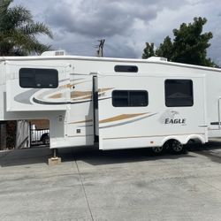 2008 Jayco Eagle 325BHS 5th Wheel