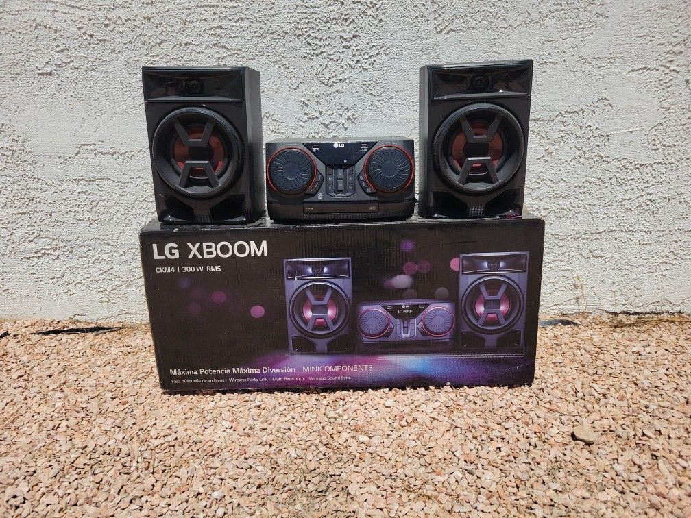 LG XBOOM ckm4 Mini Hifi Stereo System 300 watt