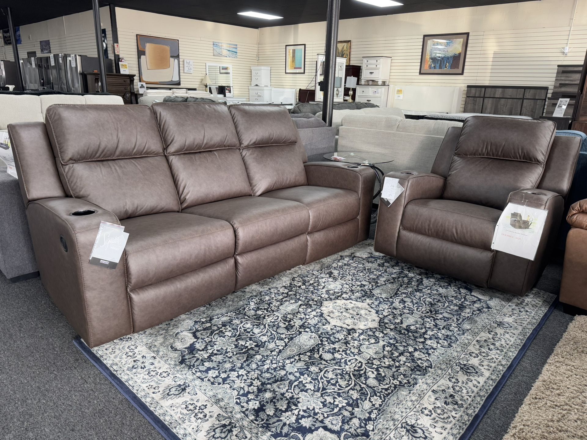 Recliner Sofa & Chair. 🚚WE DELIVER🚚