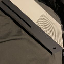 Xbox One S!