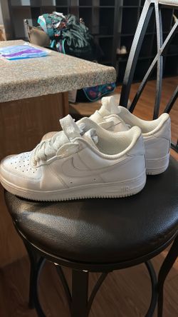 Men’s shoes