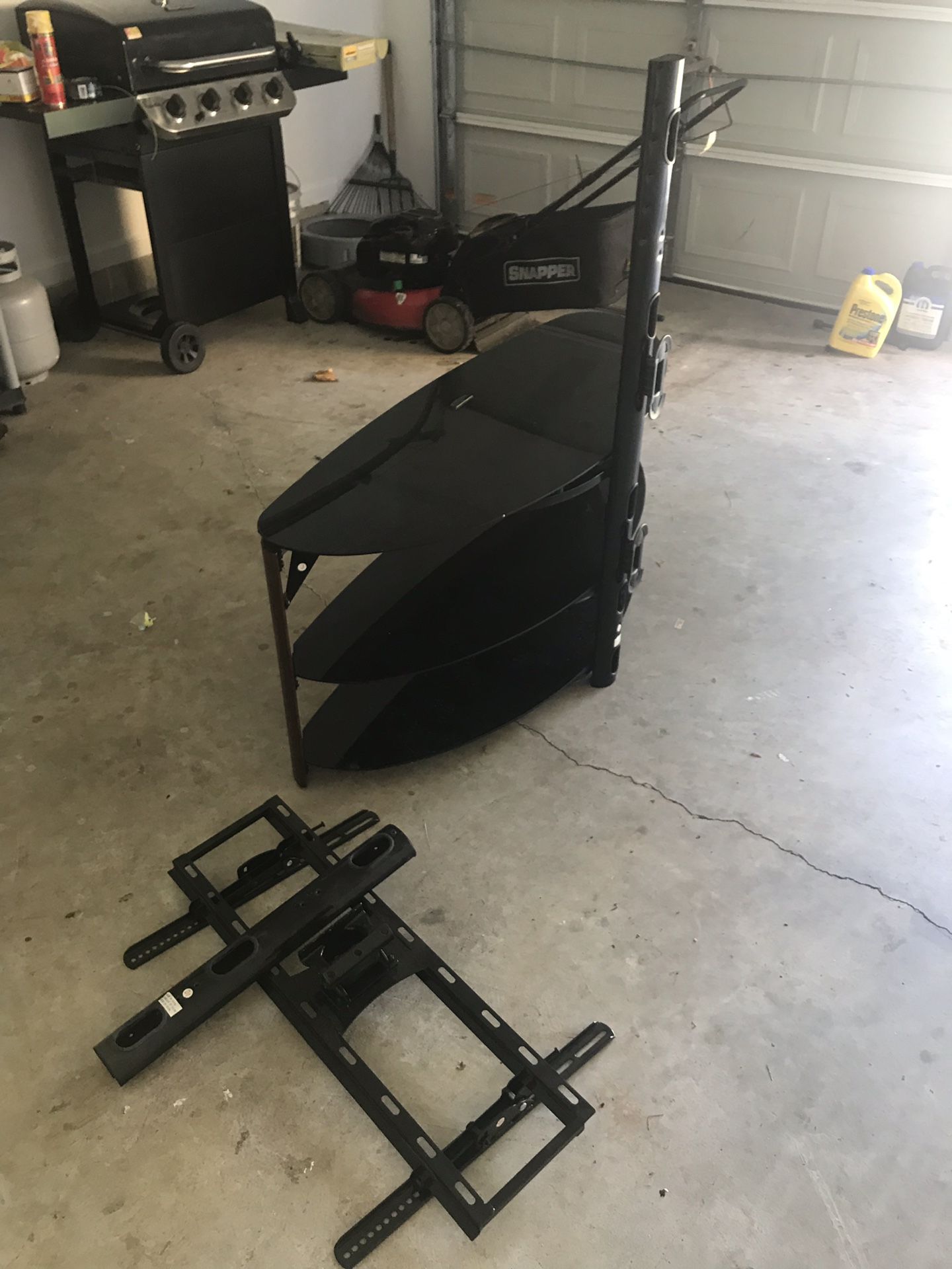 Table with Tv mount