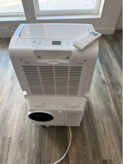 TaoTronics 10,000 BTU Portable Air Conditioner 3-in-1 AC/Dehumidifier/Fan — Great Condition