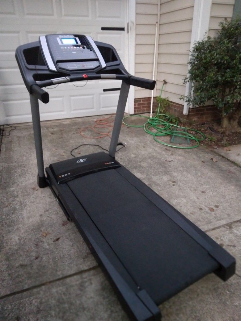 Nordictrack T6.5S with IFIT/Delivery Is Available