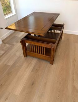 Coffee table for free