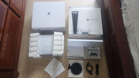 LAUNCH DAY PS5 DISC VERSION  SEALED LEBRON JAMES DUALSENSE NIB NEVER USED MIDNIGHT BLACK DUALSENSE EDGE
