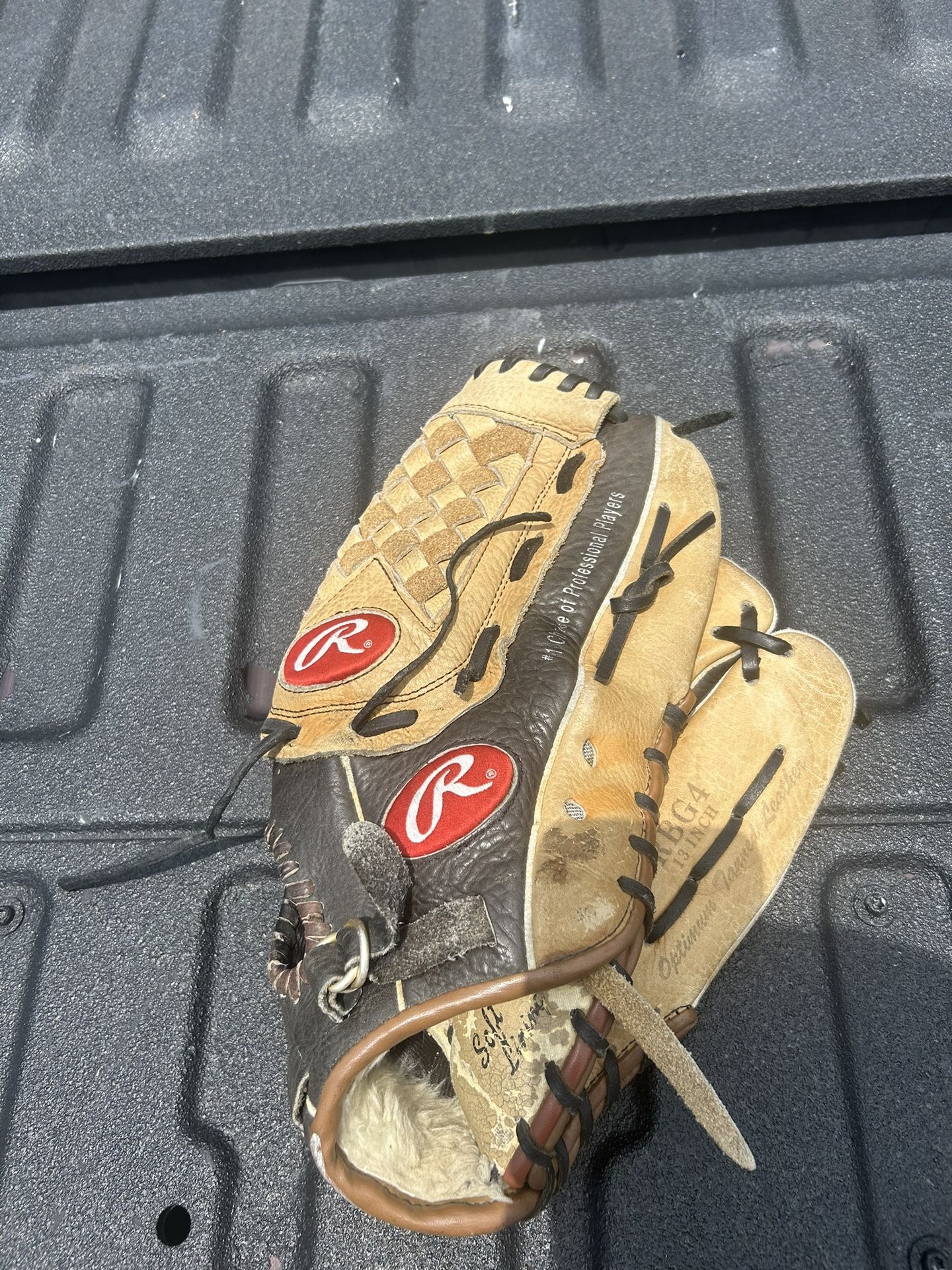 Rawlings Player Preferred Baseball Or Softball Glove