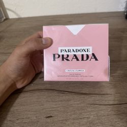 Prada Paradoxe Virtual Flower 90ml