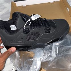 BRAND NEW JORDAN 4’s