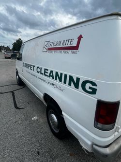 2004 Ford E-350