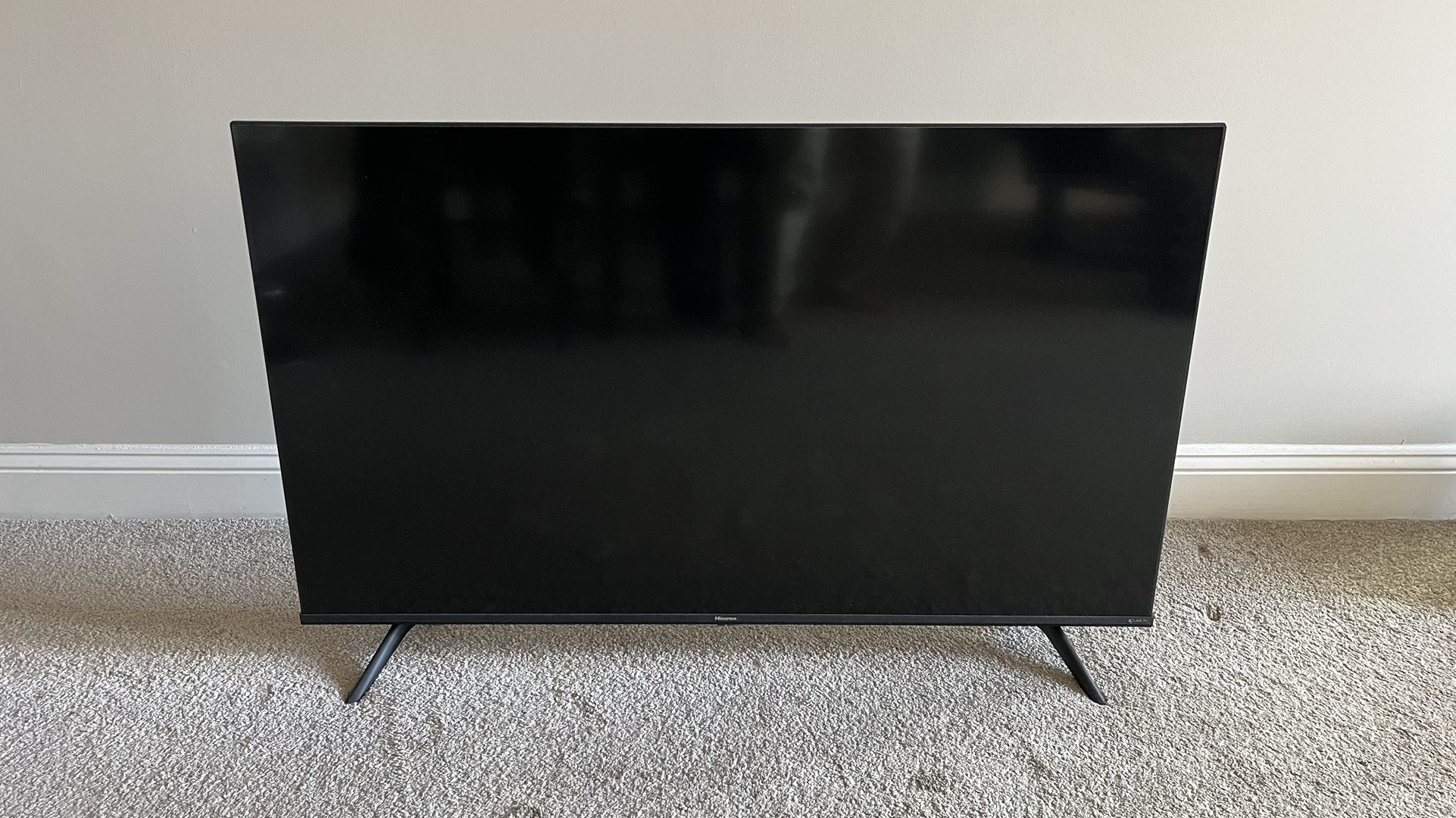 Hisense 50" 4K LED XClass Smart TV (Model no. 50A6GX3)