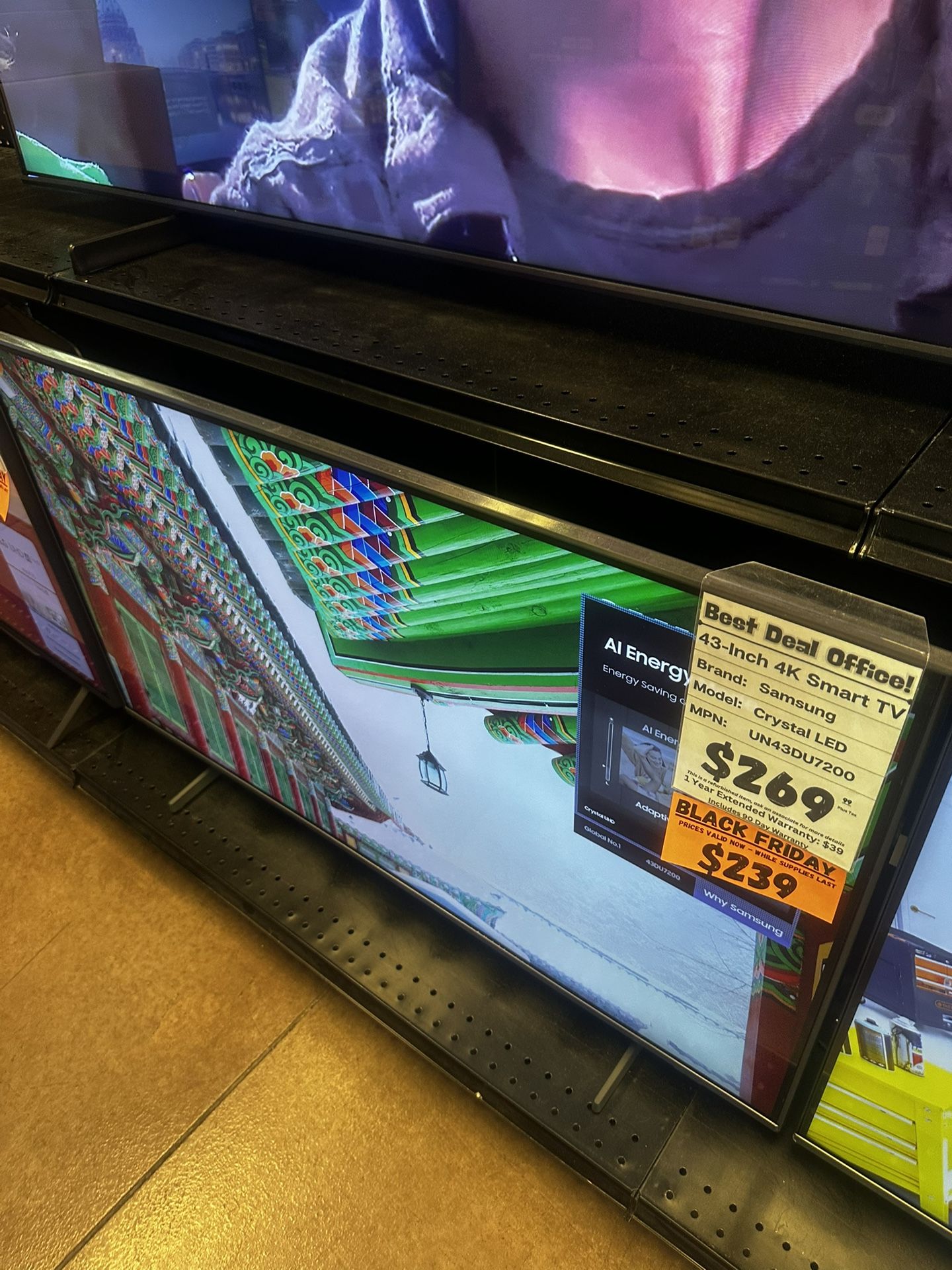 BLACK FRIDAY 43β Samsung 4K Smart TV