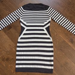 Calvin Klein 👗 size S NWOT 