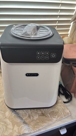 Ice cream maker