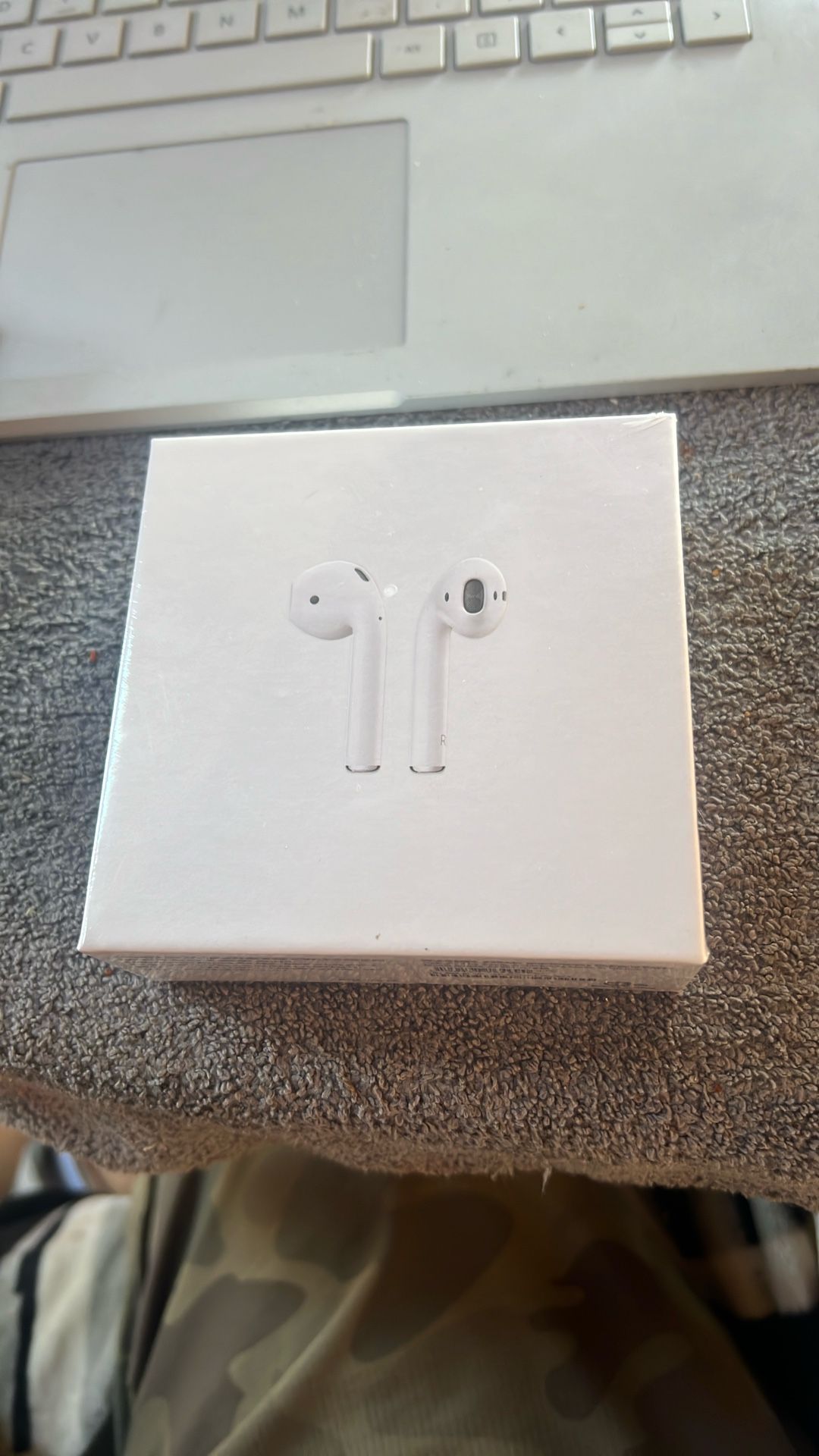 Earbuds 2