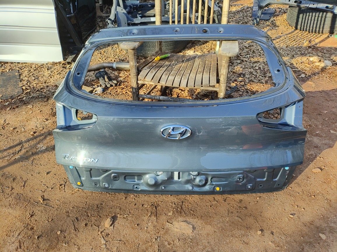 Rear Lift Gate For Hyundai Tucson For 2016 To 2018