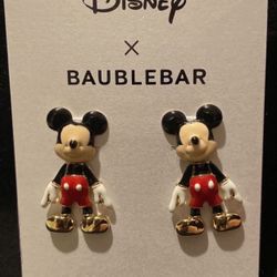 Disney’s Mickey Mouse Motion Earrings 