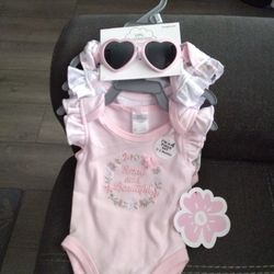 Little Beginnings 4pc Bodysuits
