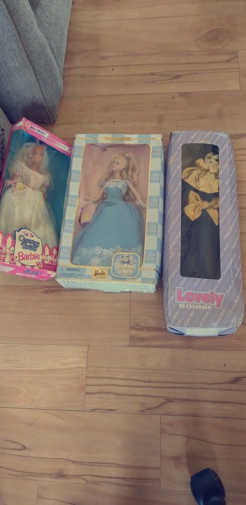 Collectible Dolls
