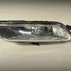 2017 2018 Ford Fusion OEM Fog Light LH Left Driver Halogen HS73-15A255-AB