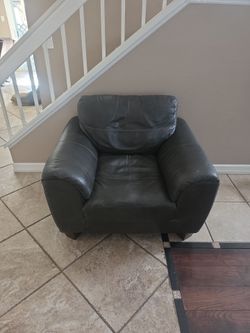 Club/lounge chair