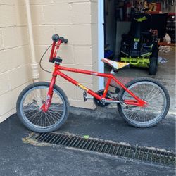 S&M Dirt Bike BMX Red Devil 