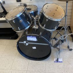 Tama Drum Set 
