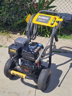 Pressure Washer