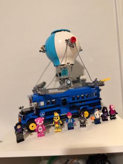 LEGO Fortnite Battle Bus with Minifigures