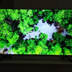 50" Hisense Roku TV 6Series-50