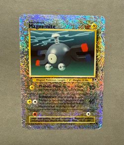 Pokémon TCG legendary collection reverse holo magnemite