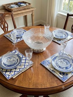 Godinger Crystal Cabbage leaf salad bowl