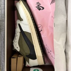 Travis Scott Low Medium Olive 