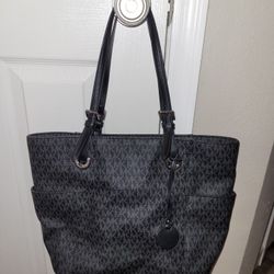 New With Tags/Michael Kors Jet Set