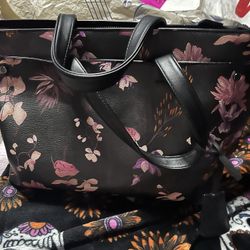 A New Day Pink Black Purse And Wallet 