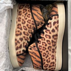 Reebok T-Raww Size Men’s 8.5 $180