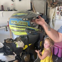 Kids Helmet (Size M)