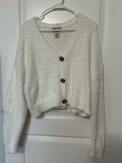 Fuzzy White Cardigan (Women’s Large)