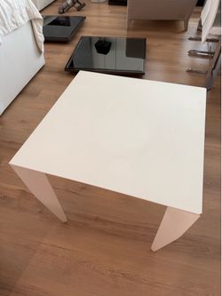 Modern Designer Console Table with Mirrored Top – Excellent Condition