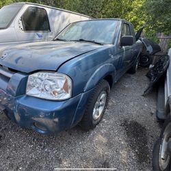 ♻️For Parts 2003 Nissan Frontier Parting Out