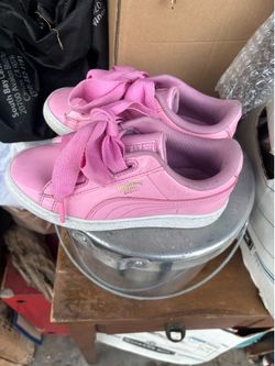 Puma, pink kitds tennis shoes