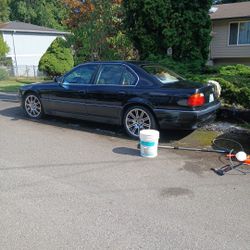 1997 BMW 740I