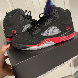 Retro Jordan’s 10.5 Mens