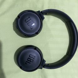 JBL Headphone