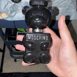 Moschino toy boy