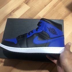 Jordan 1 Mid
