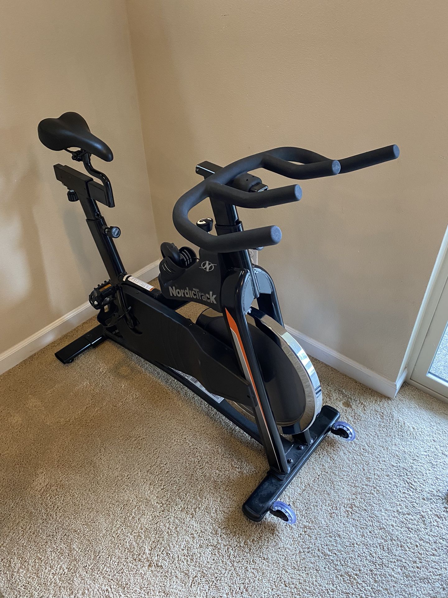 exercise bike max user weight 130kg
